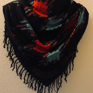 “Stussy” scarf